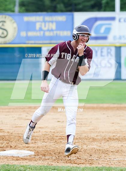 Thumbnail 1 in Corning-Painted Post vs. Kingston (NYSPHSAA Class AA Regional Semifinal) photogallery.