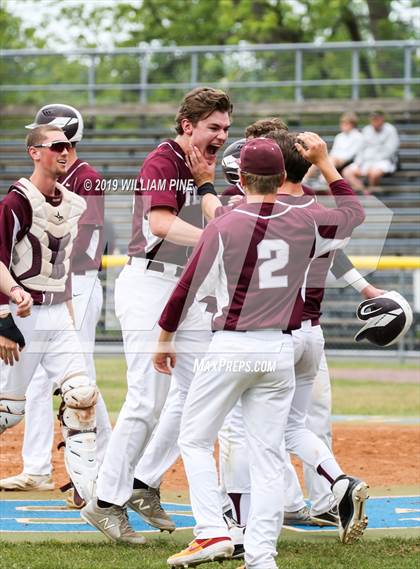 Thumbnail 3 in Corning-Painted Post vs. Kingston (NYSPHSAA Class AA Regional Semifinal) photogallery.