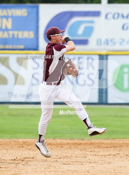 Thumbnail 1 in Corning-Painted Post vs. Kingston (NYSPHSAA Class AA Regional Semifinal) photogallery.