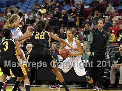 Thumbnail 1 in Miramonte vs. Bishop O'Dowd (CIF D3 NorCal Regional Final) photogallery.