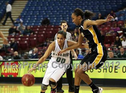 Thumbnail 2 in Miramonte vs. Bishop O'Dowd (CIF D3 NorCal Regional Final) photogallery.