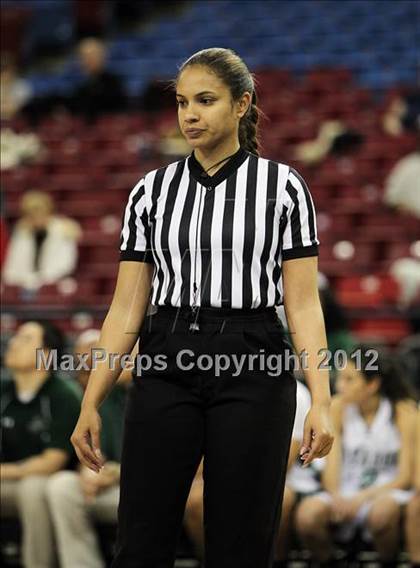 Thumbnail 3 in Miramonte vs. Bishop O'Dowd (CIF D3 NorCal Regional Final) photogallery.