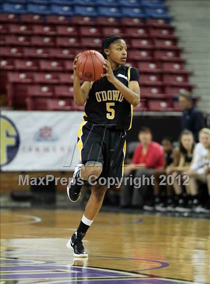 Thumbnail 3 in Miramonte vs. Bishop O'Dowd (CIF D3 NorCal Regional Final) photogallery.