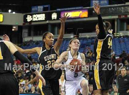 Thumbnail 2 in Miramonte vs. Bishop O'Dowd (CIF D3 NorCal Regional Final) photogallery.