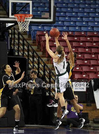 Thumbnail 3 in Miramonte vs. Bishop O'Dowd (CIF D3 NorCal Regional Final) photogallery.