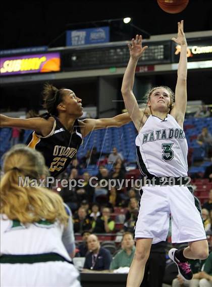 Thumbnail 2 in Miramonte vs. Bishop O'Dowd (CIF D3 NorCal Regional Final) photogallery.