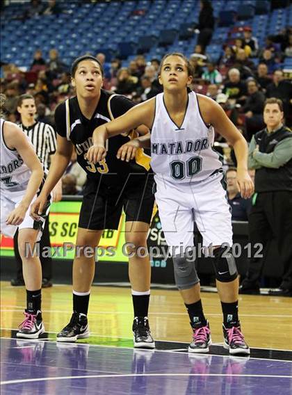 Thumbnail 3 in Miramonte vs. Bishop O'Dowd (CIF D3 NorCal Regional Final) photogallery.