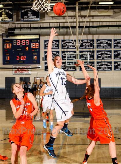 Thumbnail 3 in Lakewood @ Ralston Valley photogallery.