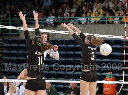 Thumbnail 2 in Homestead vs. La Costa Canyon (CIF State D1 Final) photogallery.