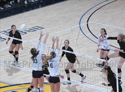 Thumbnail 1 in Homestead vs. La Costa Canyon (CIF State D1 Final) photogallery.