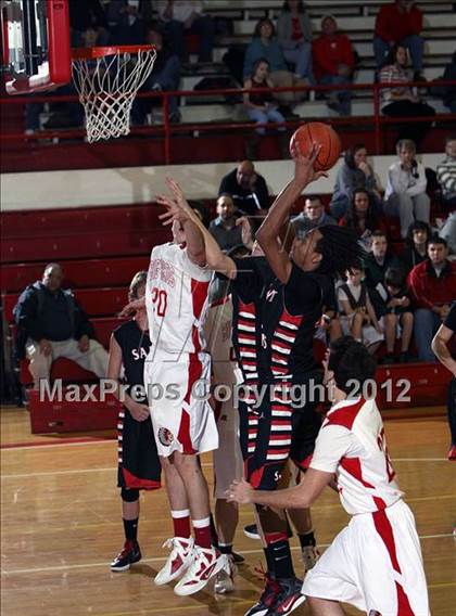 Thumbnail 3 in St. Albans vs. Parkersburg photogallery.