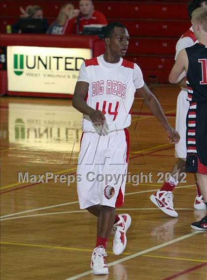 Thumbnail 1 in St. Albans vs. Parkersburg photogallery.