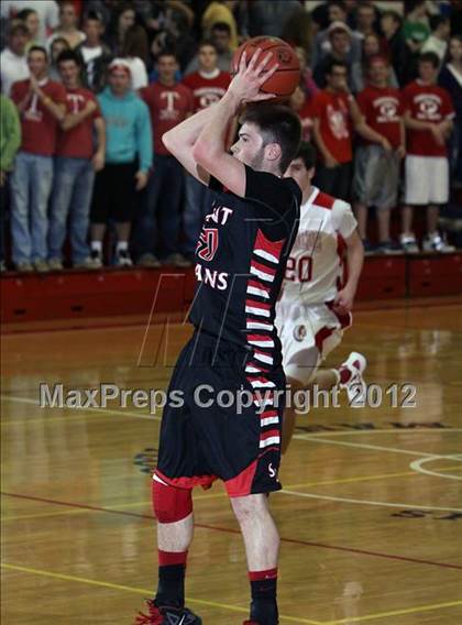 Thumbnail 3 in St. Albans vs. Parkersburg photogallery.