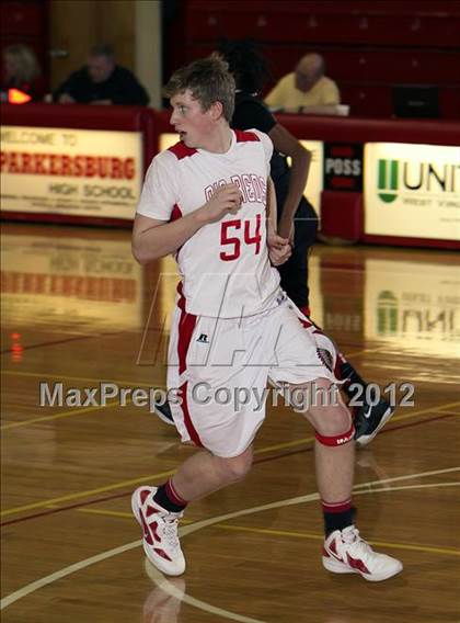 Thumbnail 2 in St. Albans vs. Parkersburg photogallery.