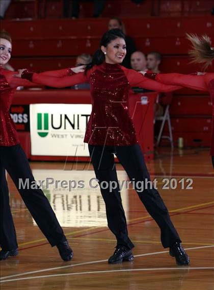 Thumbnail 1 in St. Albans vs. Parkersburg photogallery.