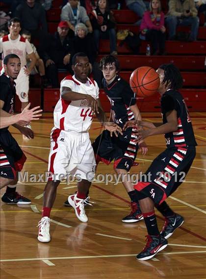 Thumbnail 2 in St. Albans vs. Parkersburg photogallery.