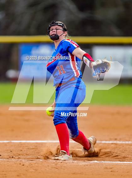 Thumbnail 2 in Jemison vs Verbena (Chilton County Tournament Round 1) photogallery.