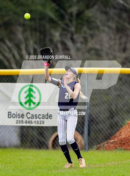 Thumbnail 1 in Jemison vs Verbena (Chilton County Tournament Round 1) photogallery.