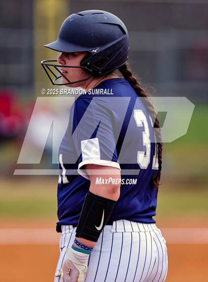 Thumbnail 2 in Jemison vs Verbena (Chilton County Tournament Round 1) photogallery.