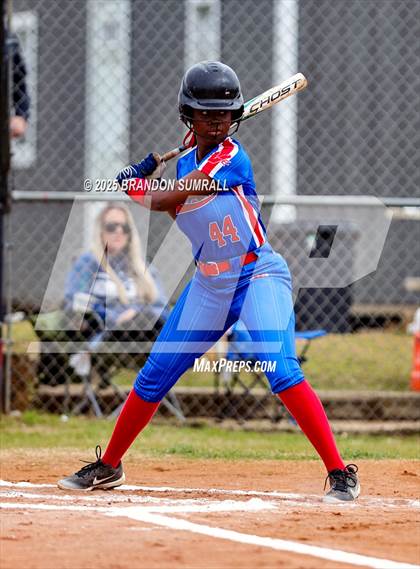 Thumbnail 2 in Jemison vs Verbena (Chilton County Tournament Round 1) photogallery.