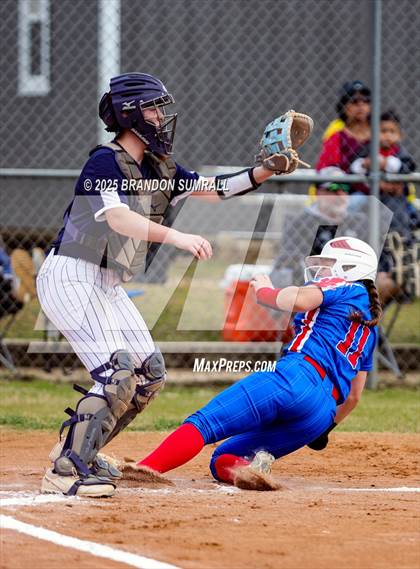Thumbnail 1 in Jemison vs Verbena (Chilton County Tournament Round 1) photogallery.