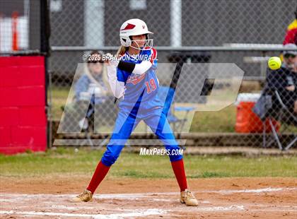 Thumbnail 3 in Jemison vs Verbena (Chilton County Tournament Round 1) photogallery.