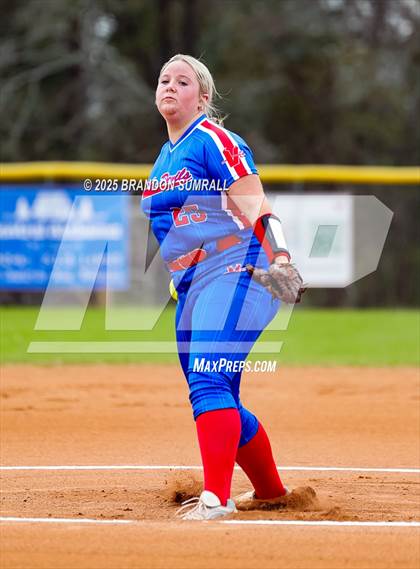 Thumbnail 2 in Jemison vs Verbena (Chilton County Tournament Round 1) photogallery.