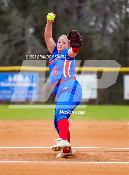Thumbnail 2 in Jemison vs Verbena (Chilton County Tournament Round 1) photogallery.
