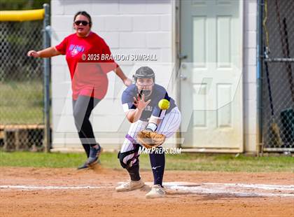 Thumbnail 2 in Jemison vs Verbena (Chilton County Tournament Round 1) photogallery.