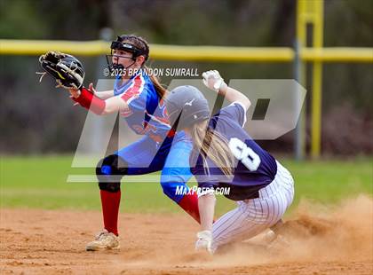 Thumbnail 3 in Jemison vs Verbena (Chilton County Tournament Round 1) photogallery.