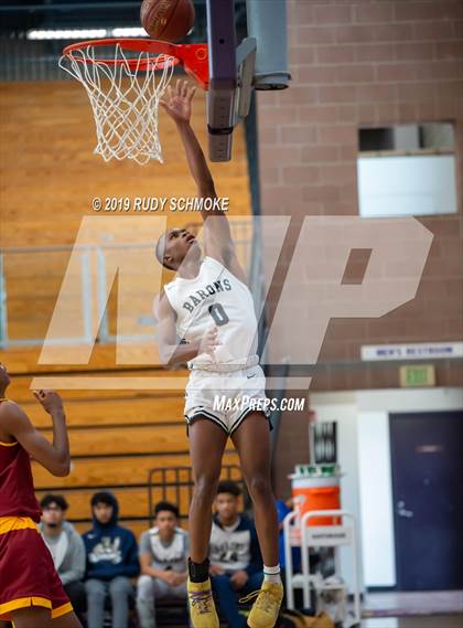 Thumbnail 2 in Hillcrest vs. Bonita Vista (BSN Sports Showcase) photogallery.