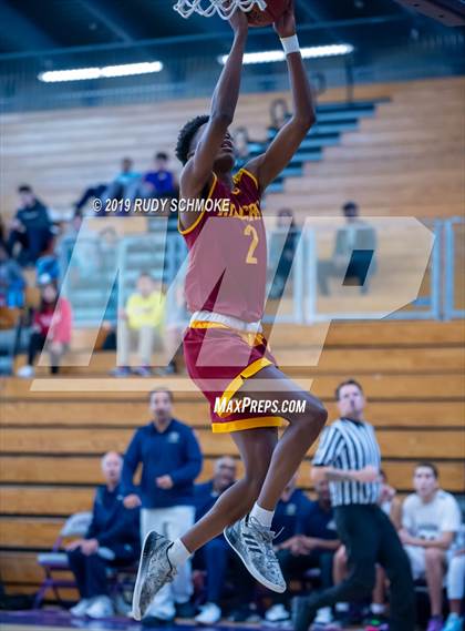 Thumbnail 2 in Hillcrest vs. Bonita Vista (BSN Sports Showcase) photogallery.