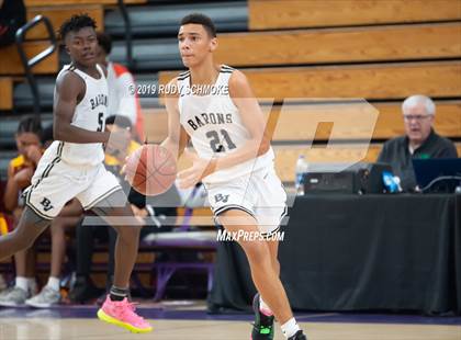 Thumbnail 1 in Hillcrest vs. Bonita Vista (BSN Sports Showcase) photogallery.