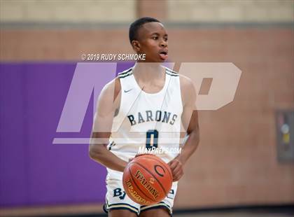 Thumbnail 1 in Hillcrest vs. Bonita Vista (BSN Sports Showcase) photogallery.