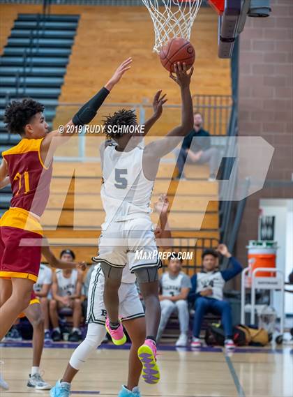 Thumbnail 1 in Hillcrest vs. Bonita Vista (BSN Sports Showcase) photogallery.