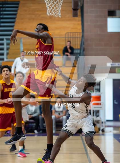 Thumbnail 3 in Hillcrest vs. Bonita Vista (BSN Sports Showcase) photogallery.