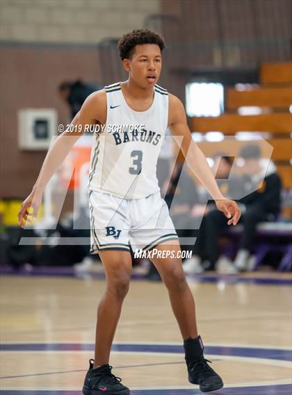Thumbnail 2 in Hillcrest vs. Bonita Vista (BSN Sports Showcase) photogallery.