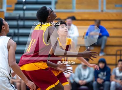 Thumbnail 1 in Hillcrest vs. Bonita Vista (BSN Sports Showcase) photogallery.