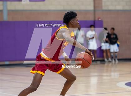 Thumbnail 1 in Hillcrest vs. Bonita Vista (BSN Sports Showcase) photogallery.
