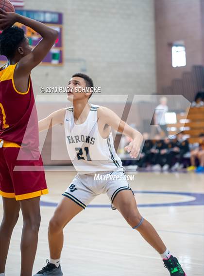 Thumbnail 1 in Hillcrest vs. Bonita Vista (BSN Sports Showcase) photogallery.