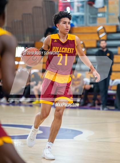 Thumbnail 3 in Hillcrest vs. Bonita Vista (BSN Sports Showcase) photogallery.