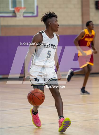 Thumbnail 2 in Hillcrest vs. Bonita Vista (BSN Sports Showcase) photogallery.