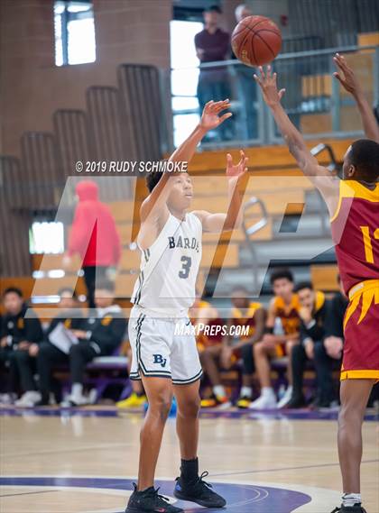 Thumbnail 1 in Hillcrest vs. Bonita Vista (BSN Sports Showcase) photogallery.