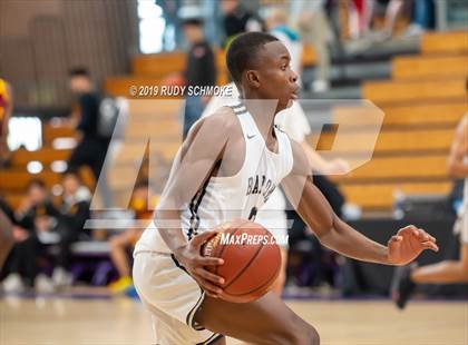 Thumbnail 2 in Hillcrest vs. Bonita Vista (BSN Sports Showcase) photogallery.