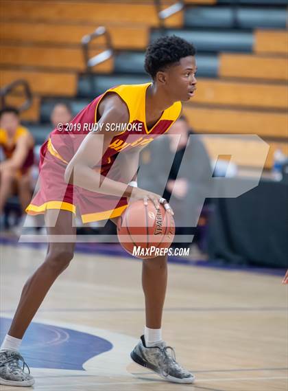 Thumbnail 1 in Hillcrest vs. Bonita Vista (BSN Sports Showcase) photogallery.