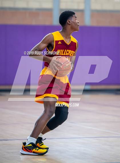 Thumbnail 2 in Hillcrest vs. Bonita Vista (BSN Sports Showcase) photogallery.