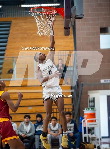 Thumbnail 2 in Hillcrest vs. Bonita Vista (BSN Sports Showcase) photogallery.