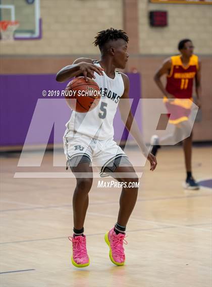 Thumbnail 2 in Hillcrest vs. Bonita Vista (BSN Sports Showcase) photogallery.