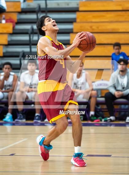 Thumbnail 3 in Hillcrest vs. Bonita Vista (BSN Sports Showcase) photogallery.
