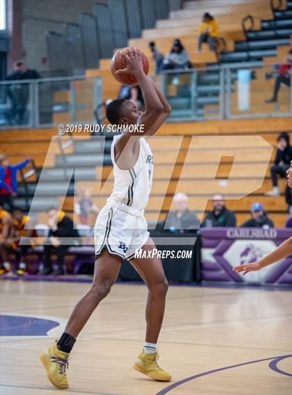 Thumbnail 3 in Hillcrest vs. Bonita Vista (BSN Sports Showcase) photogallery.